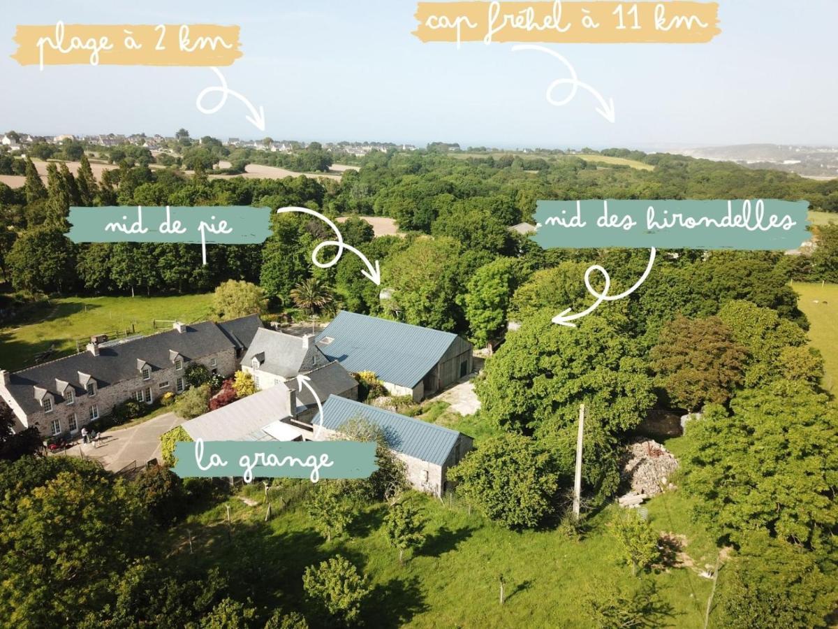 La Ville Es Renais - Ferme Et Maison D'Hotes Insolite Erquy Zewnętrze zdjęcie
